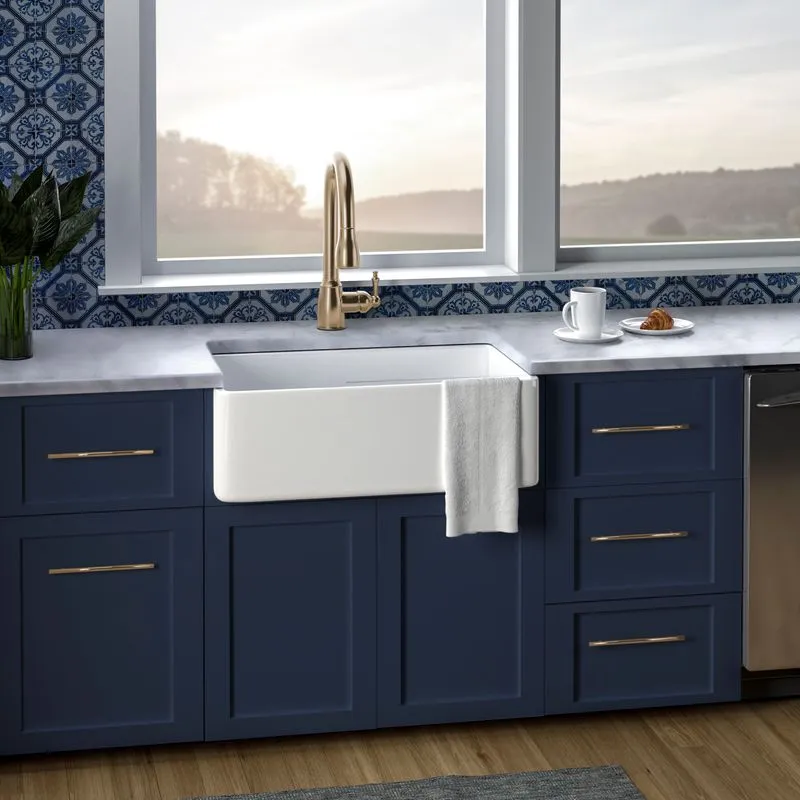 29.75" Fireclay Single-Basin Farmhouse Apron Kitchen Sink (with Mounting Hardware) in Gloss White (29.75" x 18" x 10")