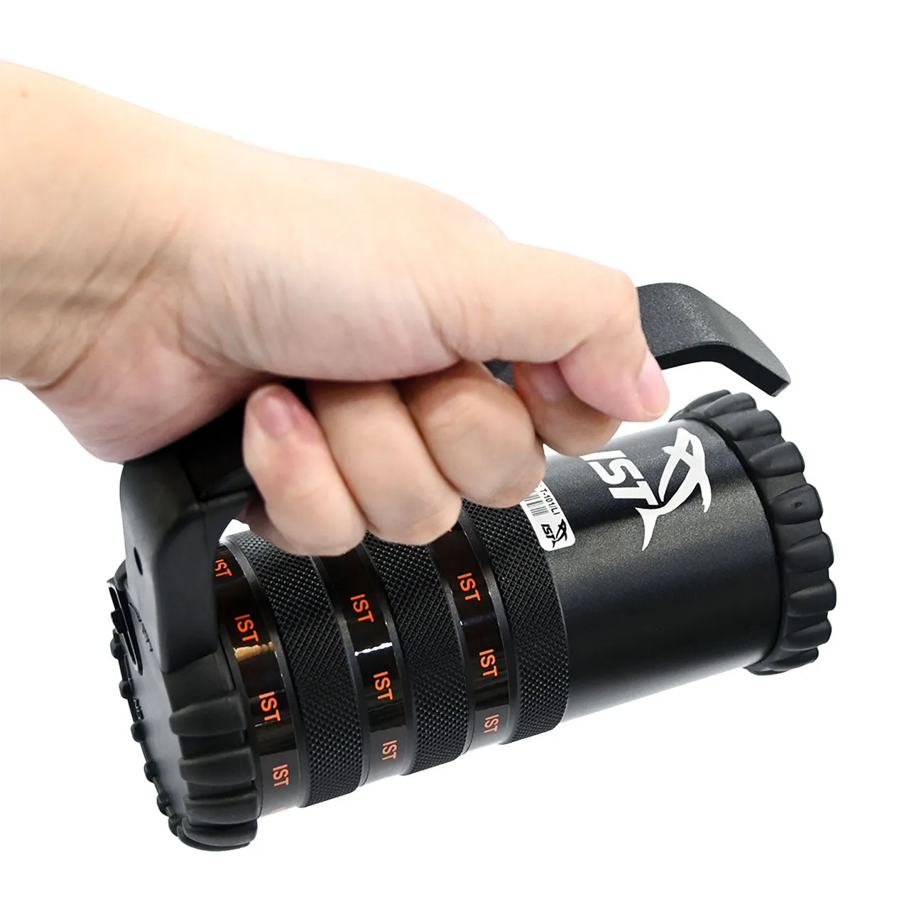 LED Torch - 3 LEDs, 660 Lumens, 100m Max. Depth - rechargeable