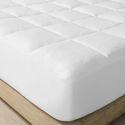 New - Casaluna Mattress Pad Memory Foam CertiPUR-US OEKO-TEX Certified, 20"D, Queen